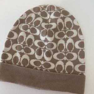 Coach beanie